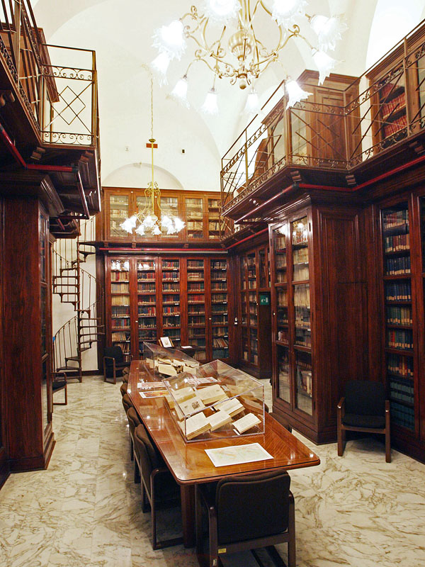 Biblioteca storica