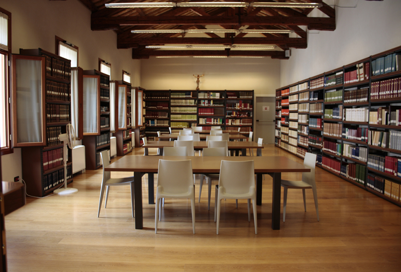 Anagrafe delle biblioteche ecclesiastiche - Biblioteca del Seminario  Vescovile Giovanni XXIII - Bergamo